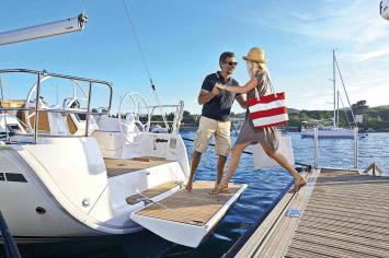 Yachtcharter BavariaCruiser37 2