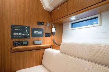 Yachtcharter BavariaCruiser37 9