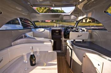 Yachtcharter Mirakul30HardTop 3