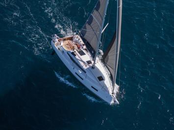 Yachtcharter SunOdyssey350 3cab 4