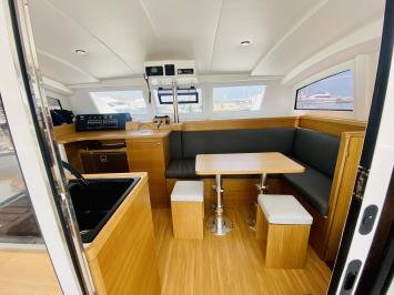 Yachtcharter C Cat37 Altair 4