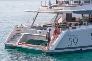 Yachtcharter FountainePajotSamana59 62cab 2