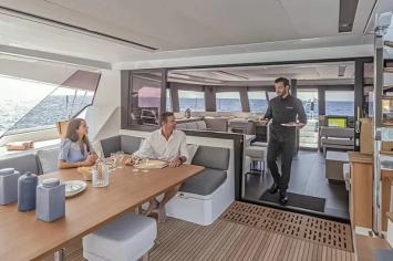 Yachtcharter FountainePajotSamana59 62cab 6