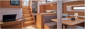 Yachtcharter First44 Kuroneko 3