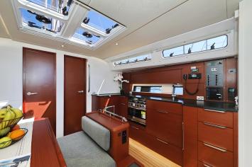 Yachtcharter Hanse460 4cab 7