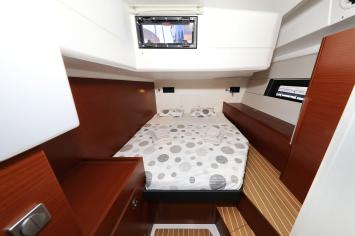 Yachtcharter Hanse460 4cab 14