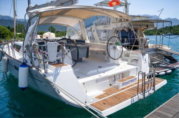 Yachtcharter Oceanis45 3