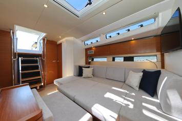 Yachtcharter Hanse460 3cab 8