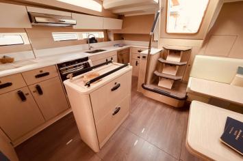 Yachtcharter Jeanneau55 31cab Marina 1
