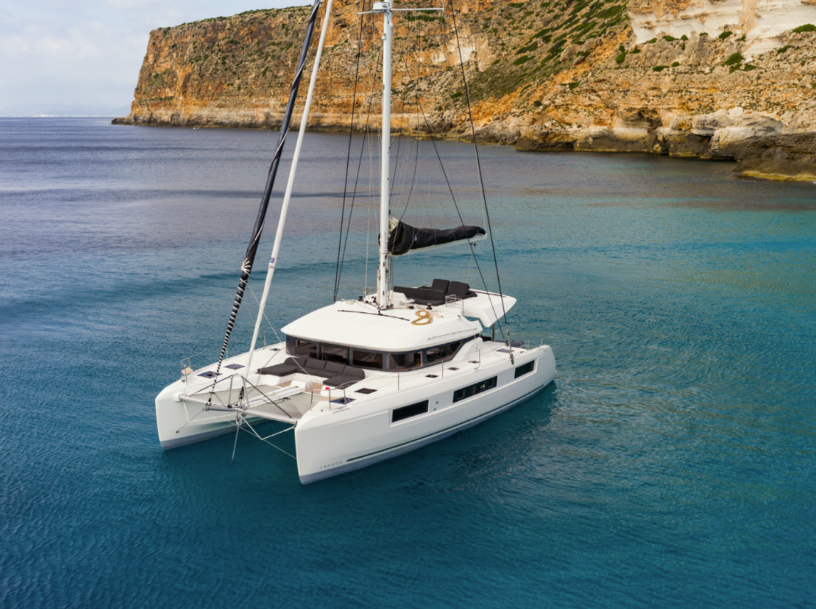 Yachtcharter Lagoon 50 5 Kabinen Aussenansicht