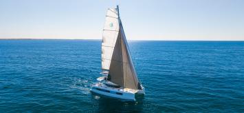 Yachtcharter Lagoon 47 4 plus 1 Kabinen Aussenansicht