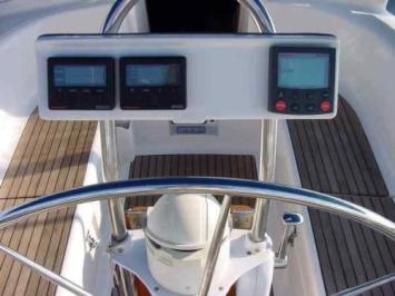 Yachtcharter Dufour 38 Classic Cockpit 3 Cab