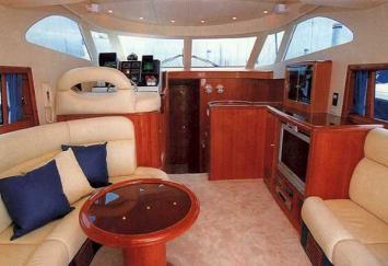 Yachtcharter dyna48 pic7