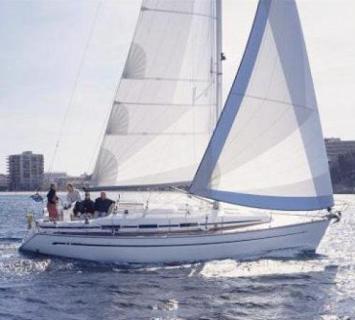 Yachtcharter Bavaria 36 3cab top