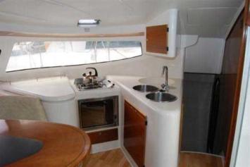 Yachtcharter Athena 38 Pantry 4 Cab 2 WC