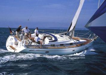 Yachtcharter Bavaria 42 3cab top