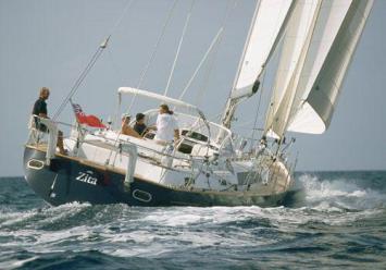 Yachtcharter Moody 54 Heckansicht