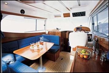 Yachtcharter Merry Fisher 925 Salon 2 Cab 1 WC