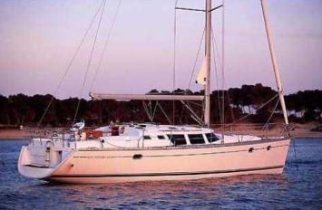 Yachtcharter Sun Odyssey 43 DS Seitenansicht 2 Cab 2 WC