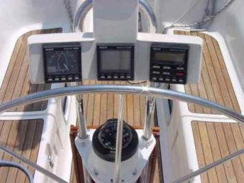 Yachtcharter Elan 431 Cockpit 4 Cab 3 WC