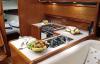 Yachtcharter Grand Soleil 50 (3Cab) Pantry