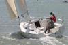 Yachtcharter Sun 2500 Heckansicht 1 Cab 1 WC