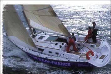 Yachtcharter Sun Fast 37 Heckansicht 3 Cab 1 WC