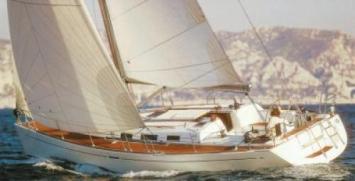 Yachtcharter Dufour 44 Seitenansicht 3 Cab