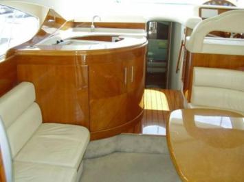 Yachtcharter Astondoa 46 Pantry 3 Cab 2 WC