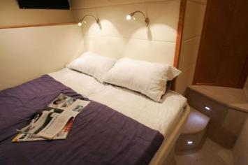 Yachtcharter Elan Power E 42 Achterkabine 3 Cab 1 WC