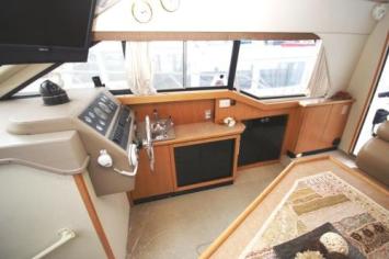 Yachtcharter Bayliner 3388 Cockpit 2 Cab 1 WC 1