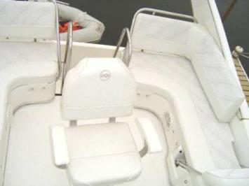 Yachtcharter Bayliner 3388 Deck 2 Cab 1 WC