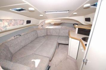 Yachtcharter Bayliner 3055 Salon 2 Cab 1 WC 2