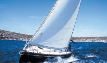 Yachtcharter Salona 45 Seitenansicht 4 Cab 2 WC 1