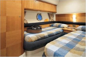 Yachtcharter Azimut 55 Kabine 3 Cab 3 WC 2