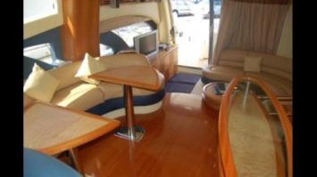 Yachtcharter Azimut 55 Salon 3 Cab 3 WC