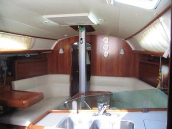 Yachtcharter Sun Fast 35 Salon 3 Cab 1 WC