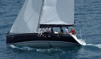 Yachtcharter Salona 40 Seitenansicht 3 Cab 2 WC