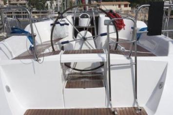 Yachtcharter Dufour 365 Cockpit 3 Cab