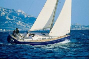 Yachtcharter Dufour 40 Seitenansicht 3 Cab 2 WC