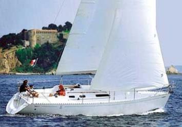 Yachtcharter Dufour 32 Classic Seitenansicht