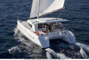 Yachtcharter Lagoon420 Cab4 outer