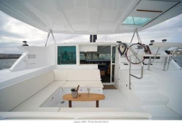 Yachtcharter Lagoon420 Cab4 Cockpit