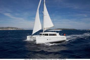 Yachtcharter Lagoon420 Cab4 Top