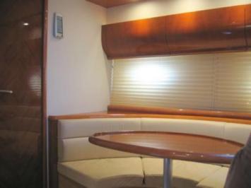 Yachtcharter Astondoa 40 Open Salon 2 Cab 1 WC