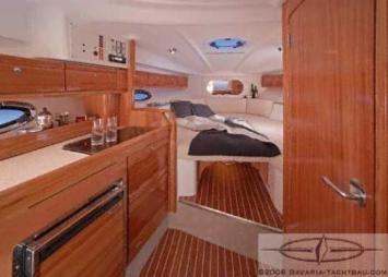 Yachtcharter Bavaria BMB 27 Sport Vorschiff