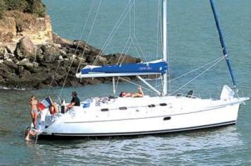 Yachtcharter Gib Sea 41 Seitenansicht 3 Cab 2 WC