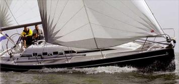 Yachtcharter dehler34 2cab sideview