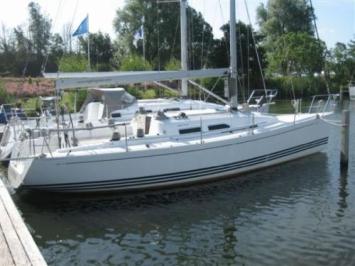 Yachtcharter X 35 One Design Seitenansicht 3 Cab 1 WC