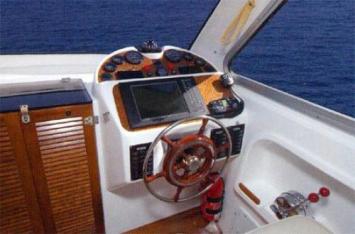 Yachtcharter Astinor 840 Cockpit 1 Cab 1 WC